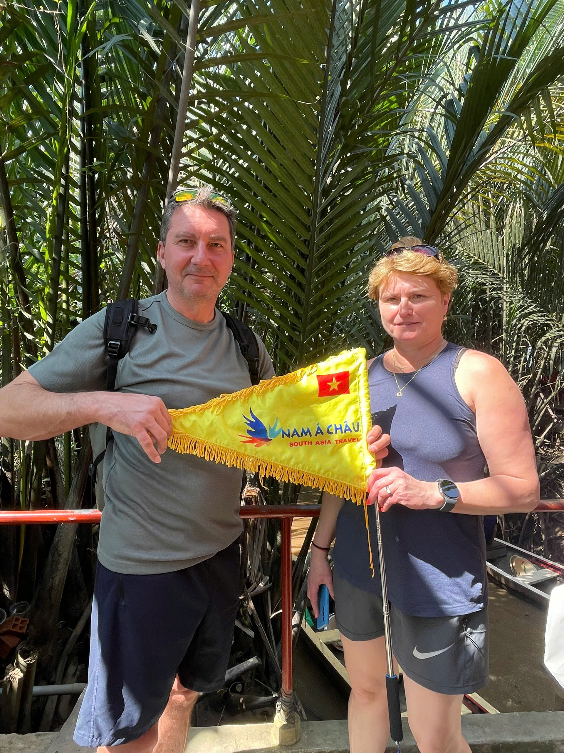 Mekong Delta Tour Luxury Limosine